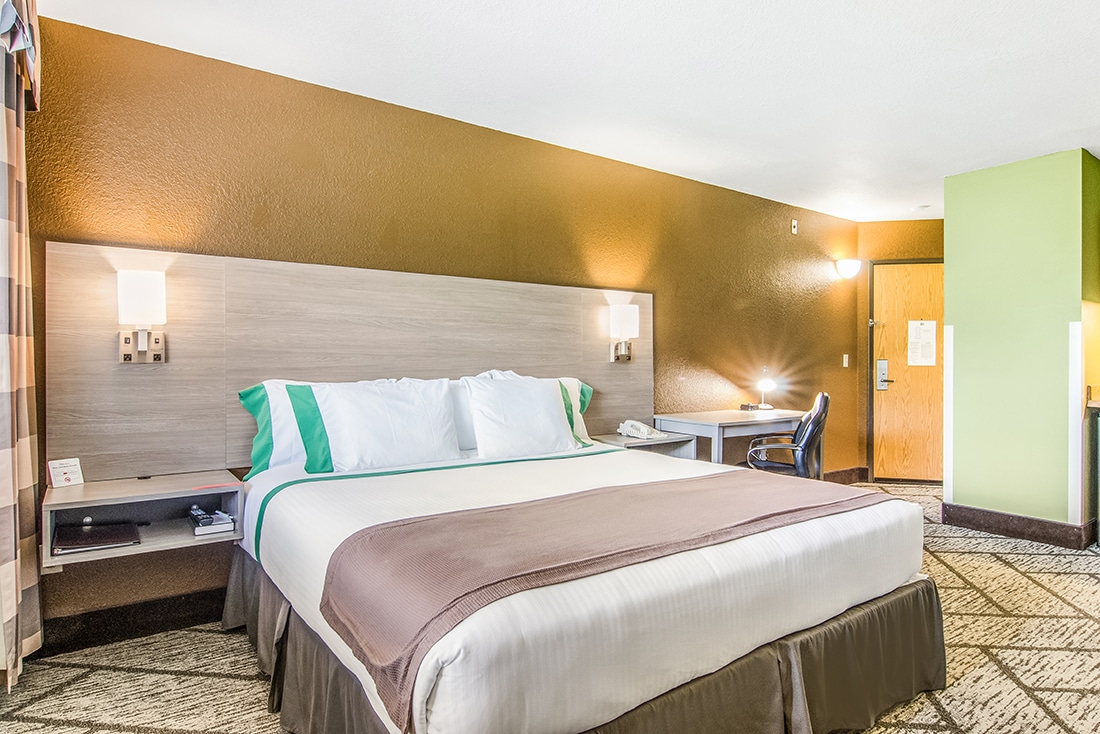 GuestHouse Poulsbo gallery image